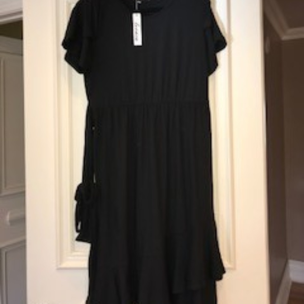 Stretchy and comfy midi dress